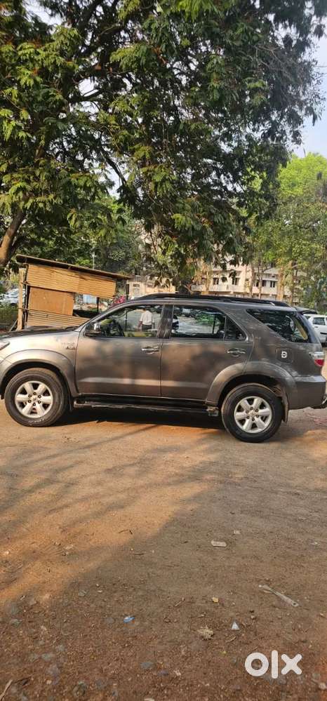 Toyota Fortuner, 2011, Diesel