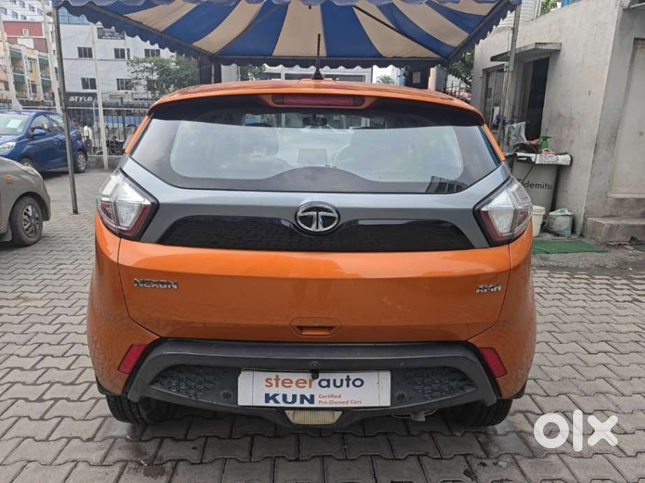 Tata Nexon 1.2 Revotron Xma, 2019, Petrol
