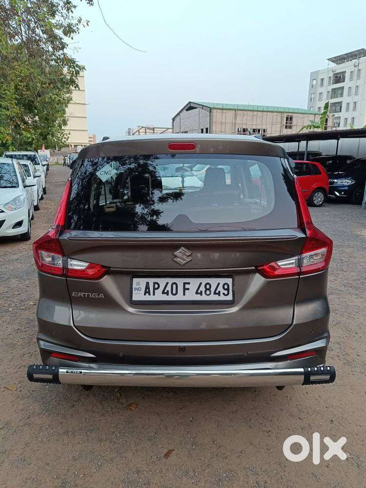 Maruti Suzuki Ertiga 2022-2023 Vxi Cng, 2023, Cng & Hybrids