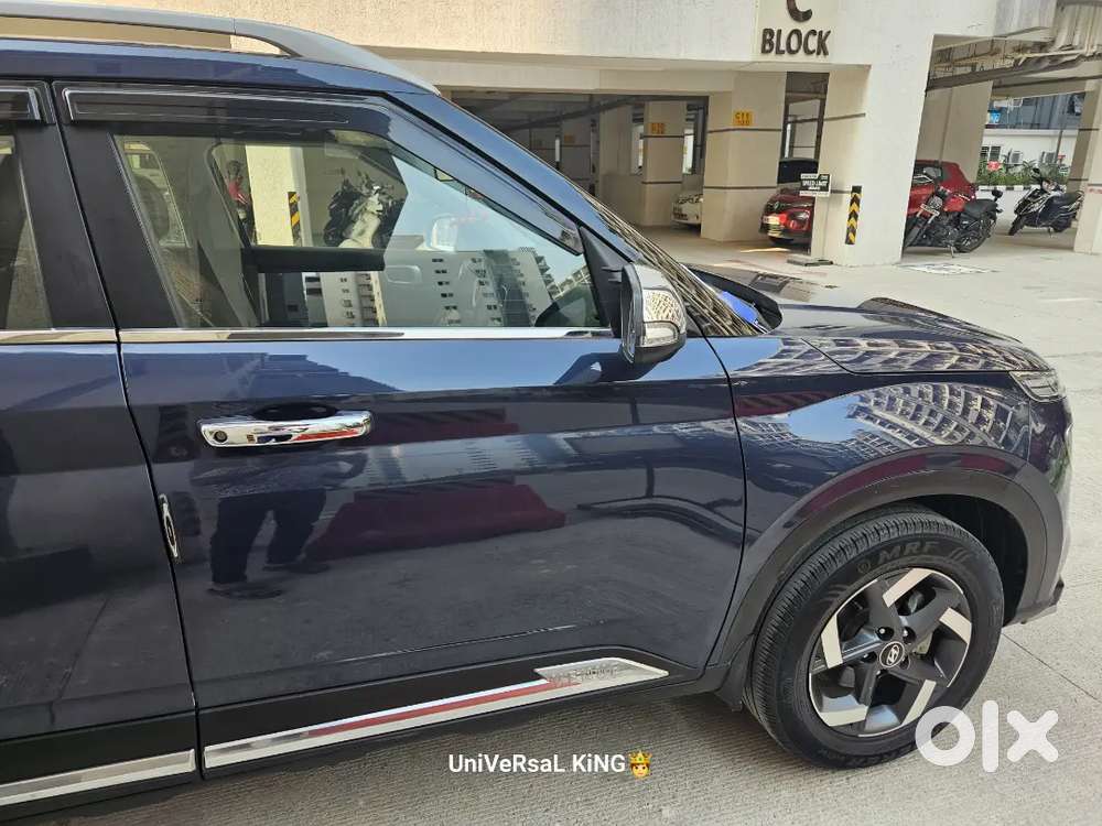 Hyundai Venue 2021 Petrol Well Maintained