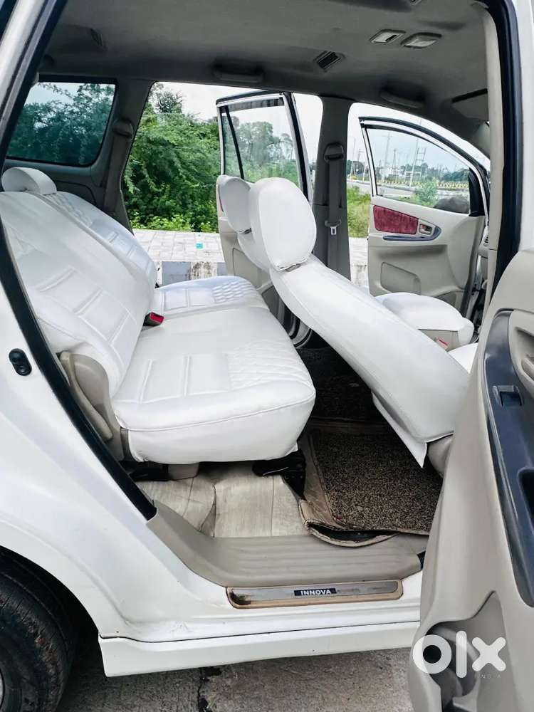 Toyota Innova 2.5 G4 2013