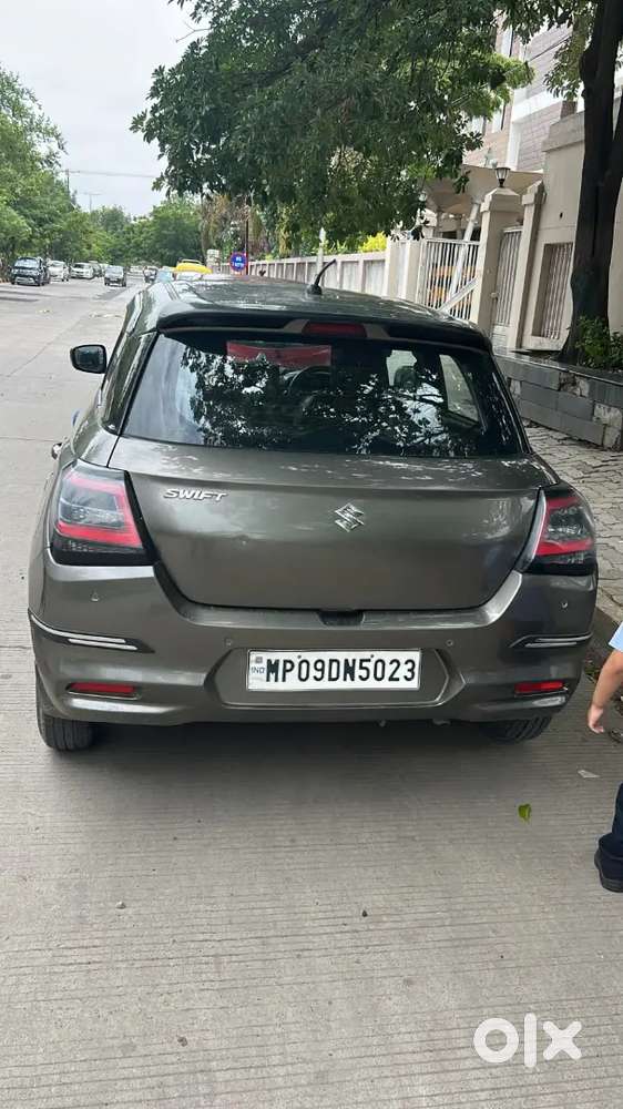 Maruti Suzuki Swift Vxi 2024