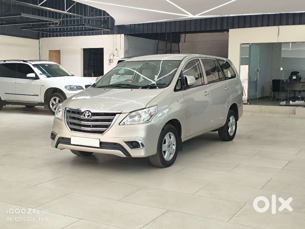 Toyota Innova 2.5 Gx 7 Str Bs-iii, 2014, Diesel