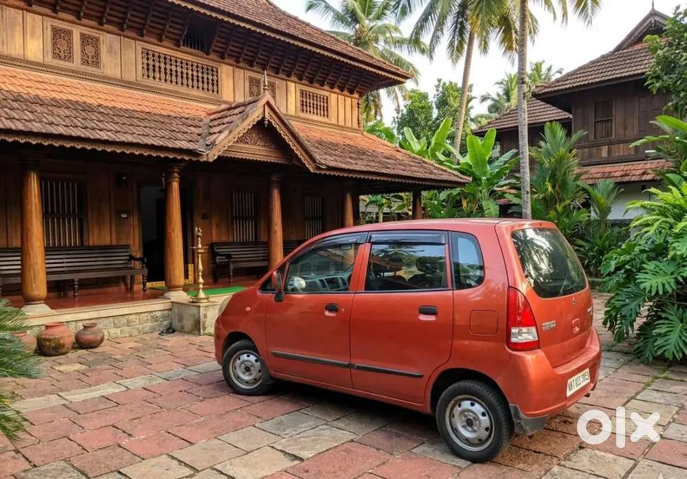 Maruti Suzuki Estilo 2010