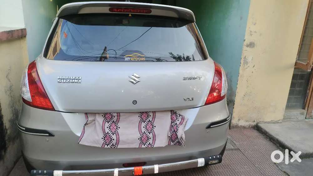 Maruti Suzuki Swift Vxi 2015