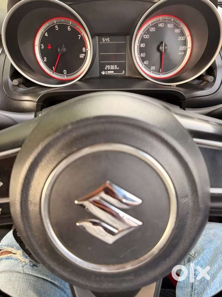 Maruti Suzuki Swift 2018 Vxi, 2023, Petrol