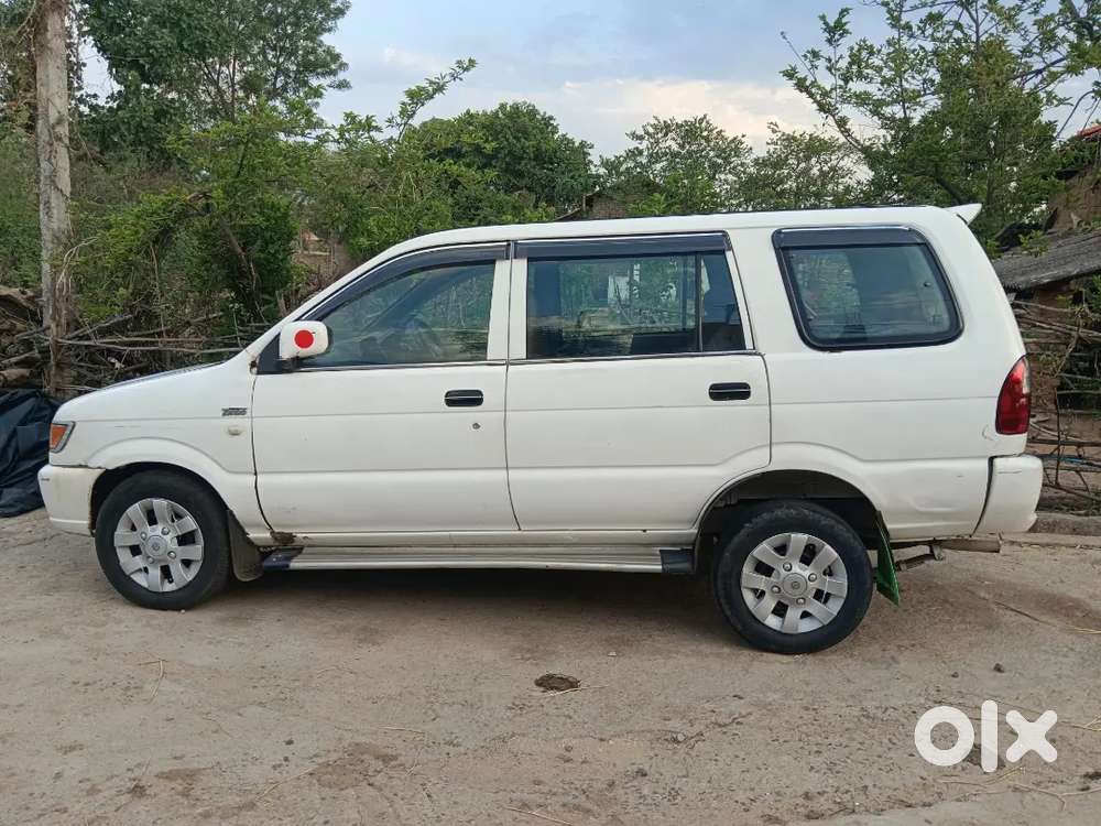 Chevrolet Tavera 2011
