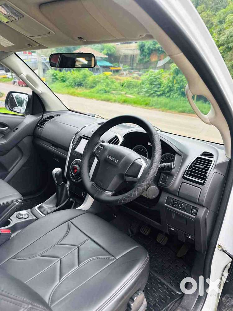 Isuzu D-max V-cross 4x4, 2020, Diesel