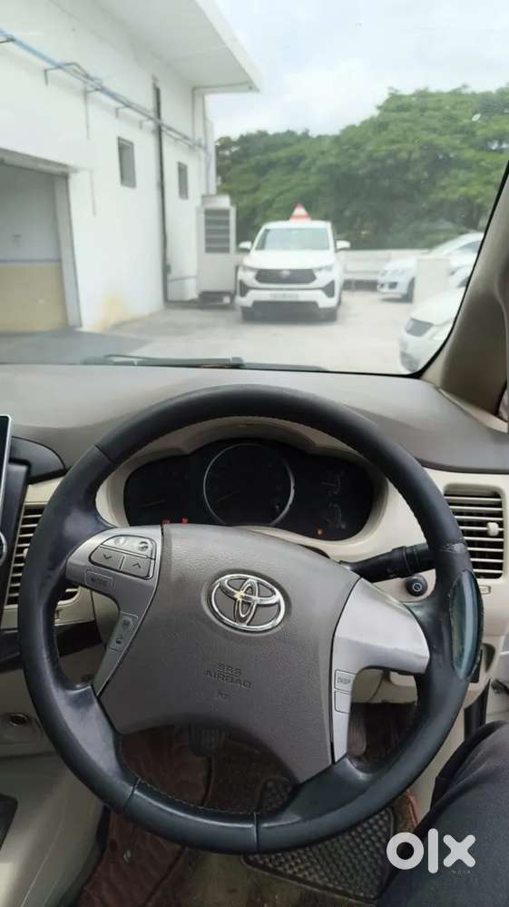 Toyota Innova, 2014, Diesel