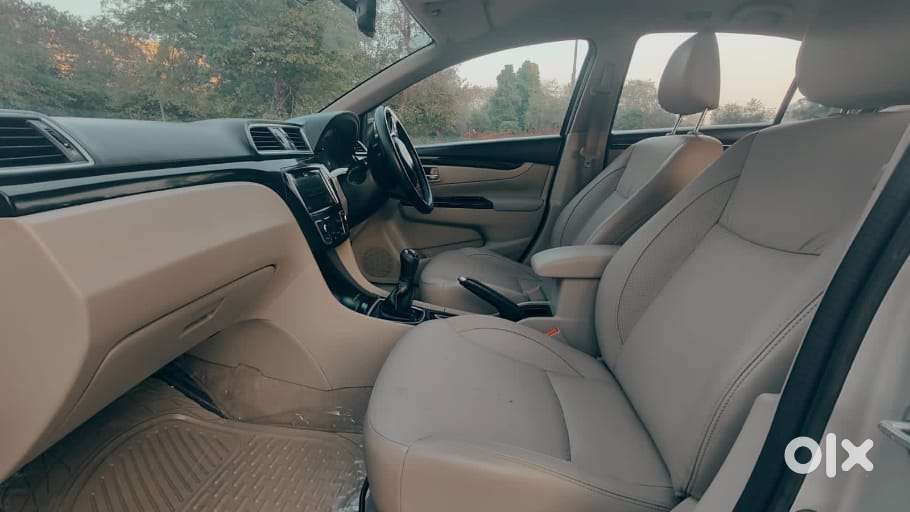 Maruti Suzuki Ciaz Zxi Plus, 2016, Petrol