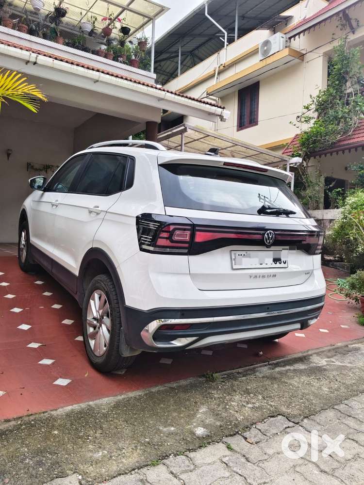 Volkswagen Taigun 1.0 Tsi Highline At, 2024, Petrol