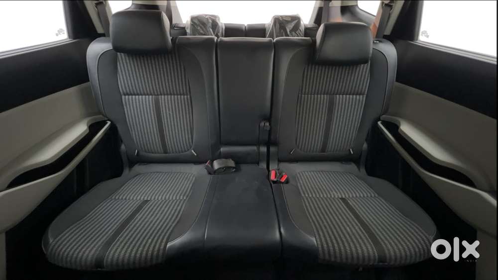 Kia Carens 1.4 Prestige Plus Turbo 7 Str, 2022, Petrol