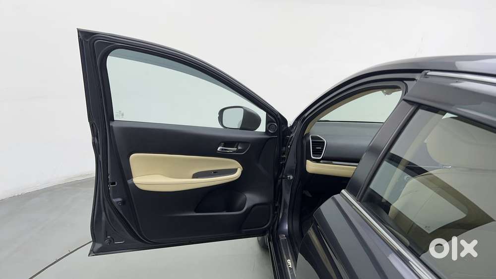 Honda City 1.5 Zx I-vtec Mt, 2023, Petrol