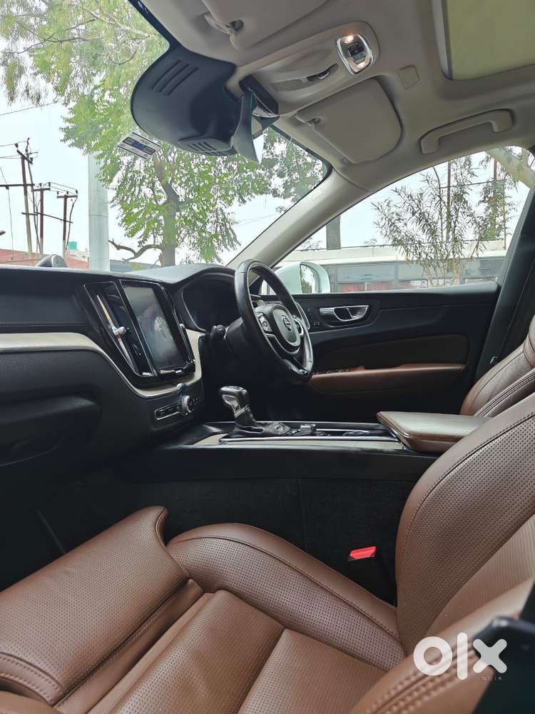 Volvo Xc60 D5 Kinetic, 2019, Diesel