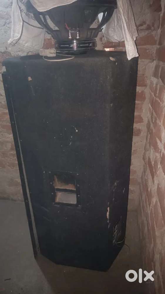 Box 12/12 ka 2 Box hai and e wriksha .60000 me