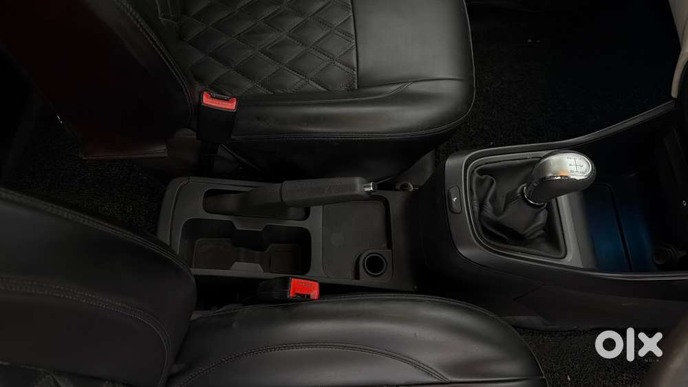 Tata Altroz 1.2 Xt, 2022, Petrol