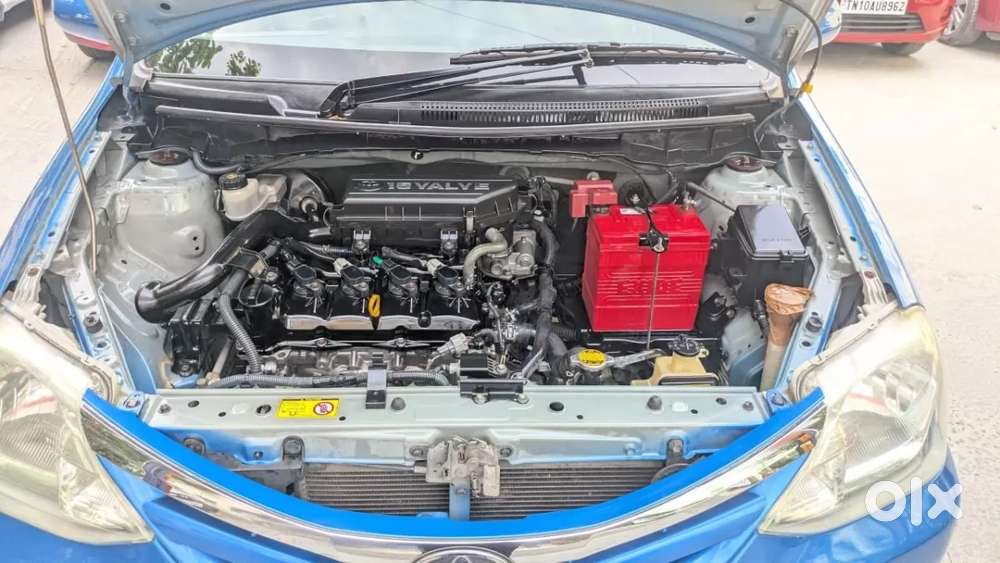 Toyota Etios 1.5 V, 2012, Petrol