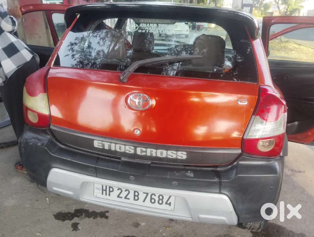 Toyota Etios Cross 2015 Petrol 65000 Km Driven