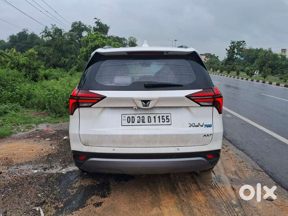 Mahindra Xuv700 Petrol 2024