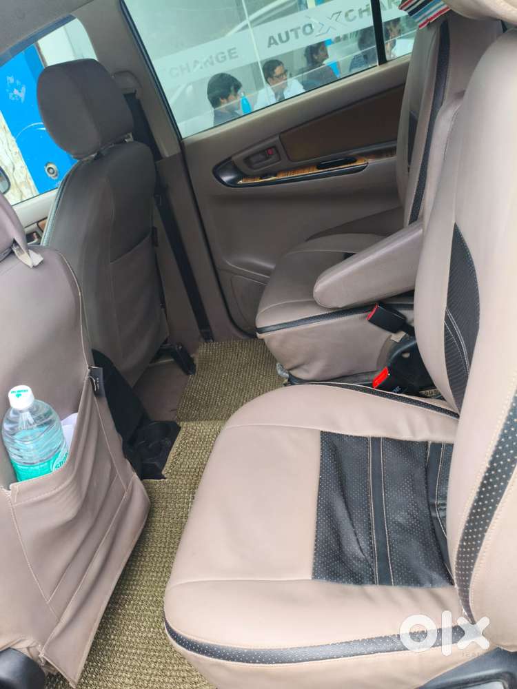 Toyota Innova 2.5 G (diesel) 7 Seater, 2015, Diesel