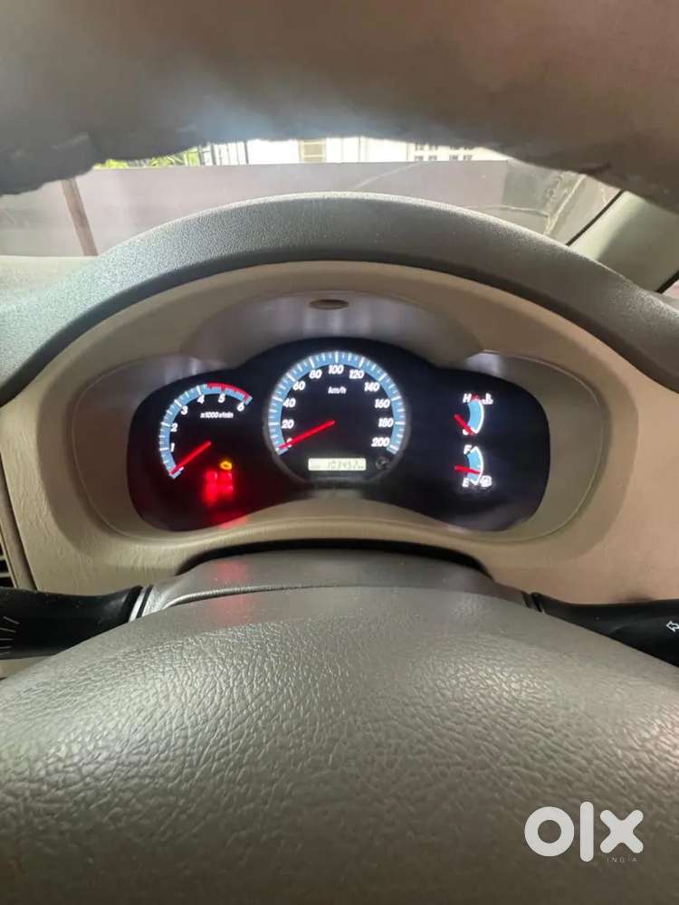Toyota Innova 2.5 Diesel 2015