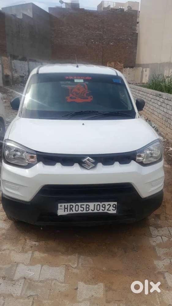 Maruti Suzuki S-presso 2023 Petrol 22500 Km Driven