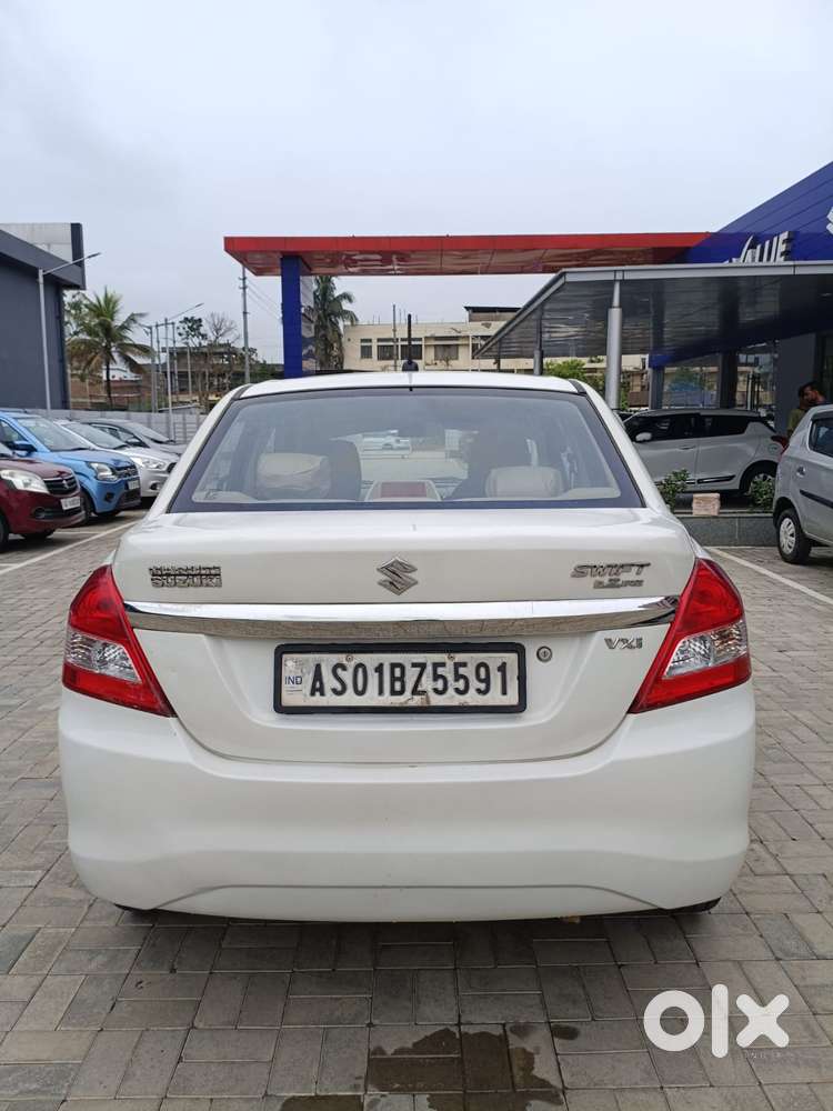 Maruti Suzuki Dzire 1.2 Vxi, 2016, Petrol