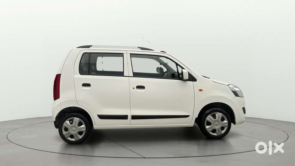 Maruti Suzuki Wagon R Vxi Amt, 2017, Petrol