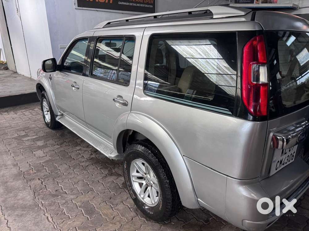 Ford Endeavour Diesel 2012