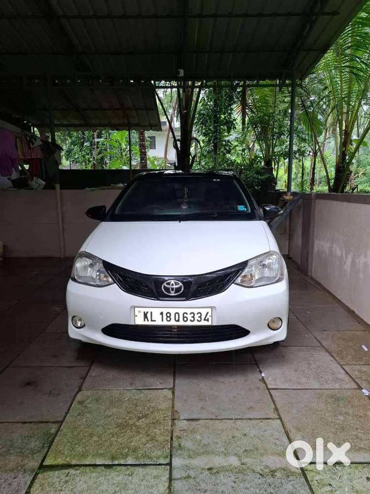 Toyota Etios Liva Petrol 2015