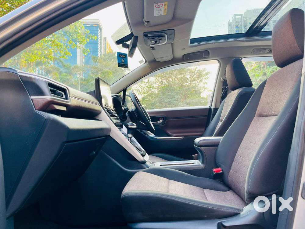 Toyota Innova Hycross, 2024, Petrol