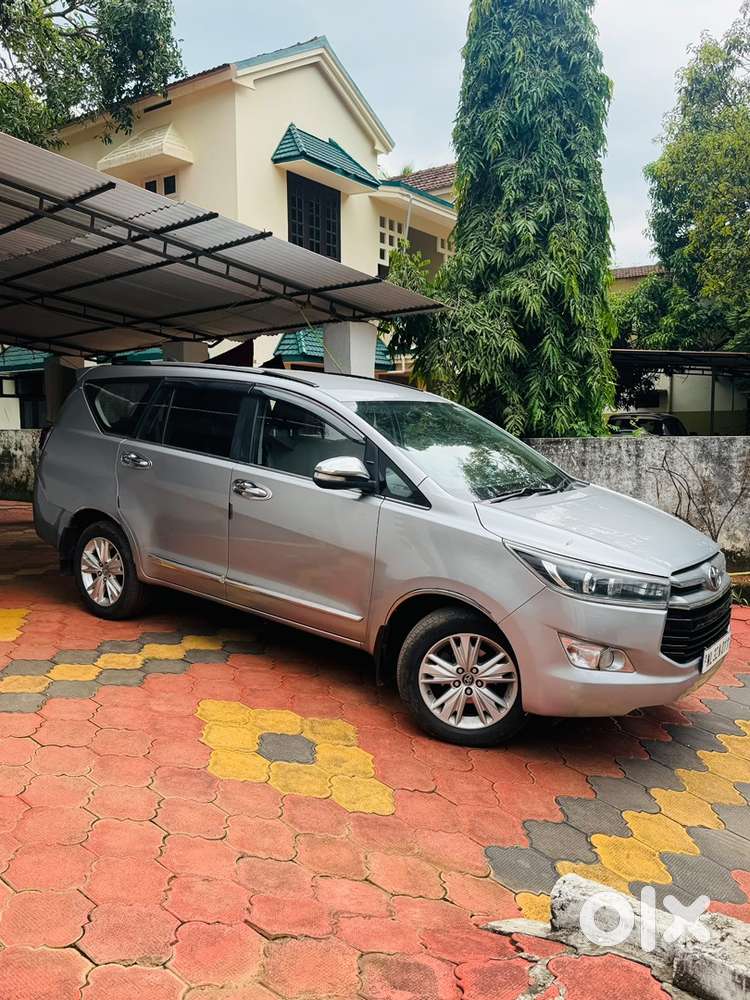 Toyota Innova Crysta 2016 Diesel Manual