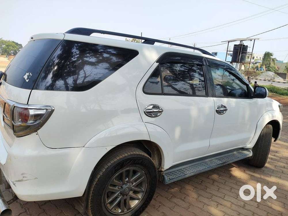 Toyota Fortuner 3.0 4x2 Automatic, 2012, Diesel