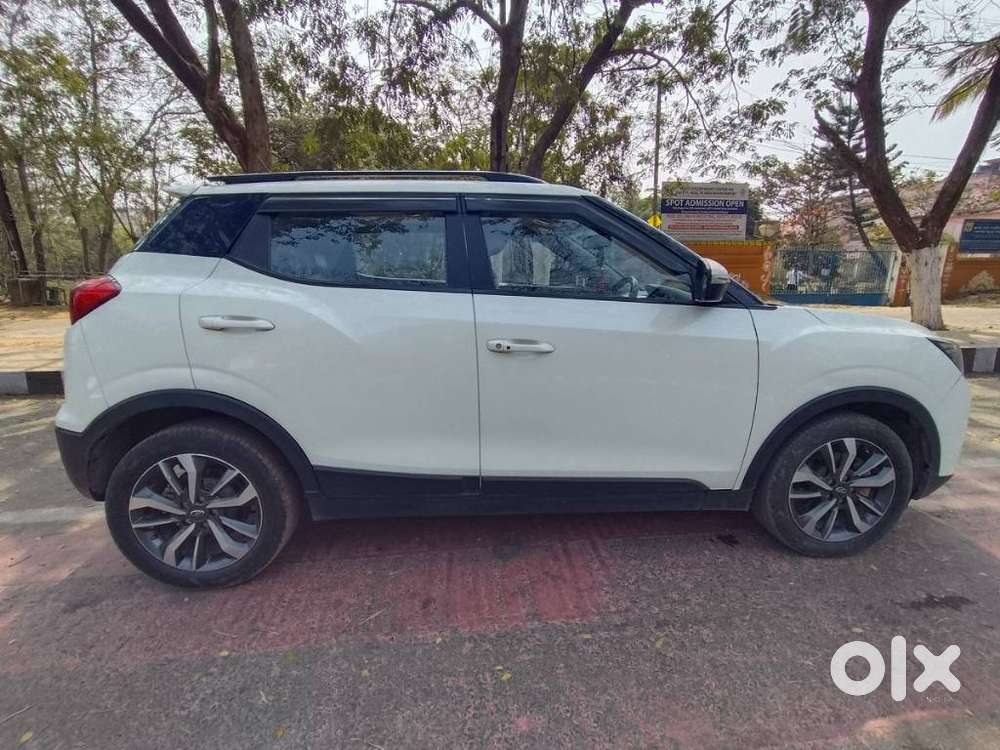 Mahindra Xuv300 W8 1.5 Diesel Dual Tone, 2021, Diesel