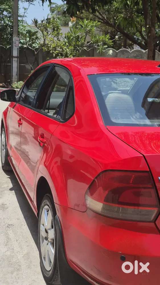 Volkswagen Vento 2012  1.6 Petrol Highline  Alloy Wheels