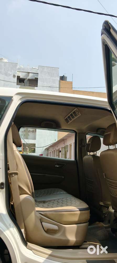 Maruti Suzuki Ertiga 1.5 Zxi Plus, 2017, Petrol