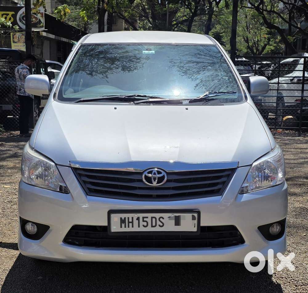 Toyota Innova 2.5 G (diesel) 8 Seater, 2013, Diesel