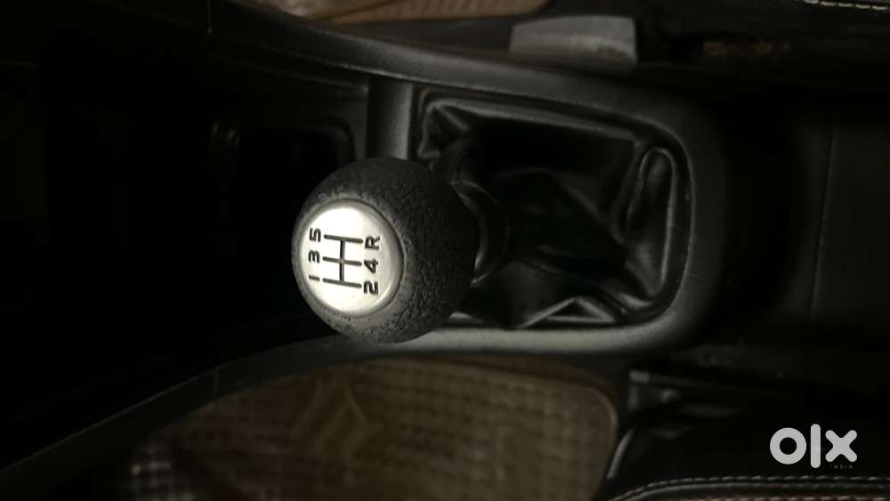 Maruti Suzuki Swift 1.2 Lxi (o), 2015, Petrol