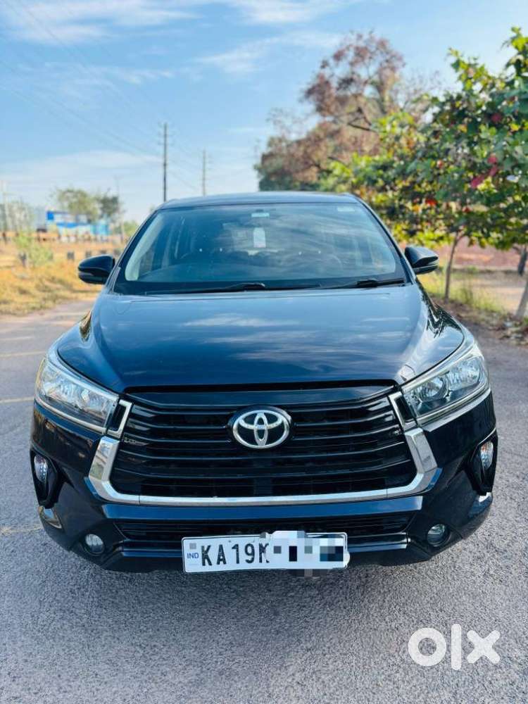 Toyota Innova Crysta 2.4 G Mt 7 Str, 2022, Diesel