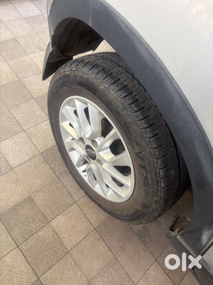 Mahindra Car 2017 Year Price Negotiable Annu