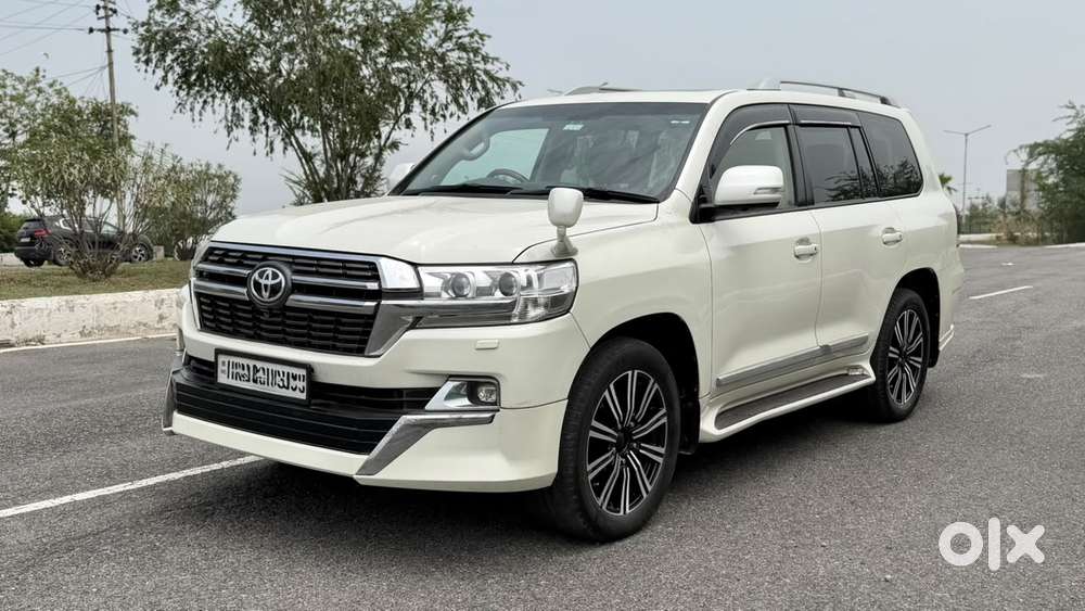 Toyota Land Cruiser [ ] 4.5 Vx Lc 200, 2015, Diesel