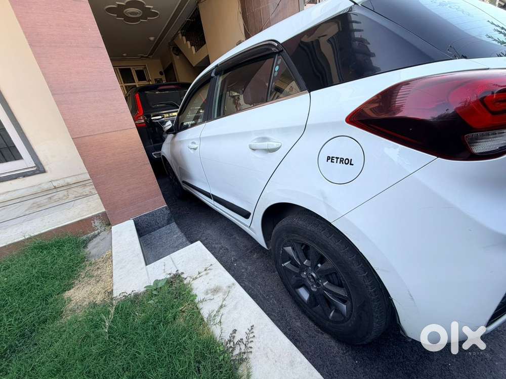 Hyundai I20 Petrol Sportz 2020