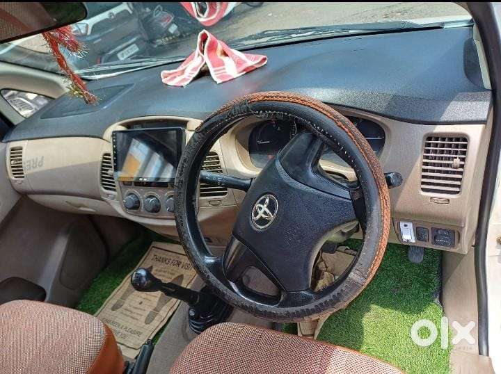 Toyota Innova 2.5 G (diesel) 7 Seater, 2016