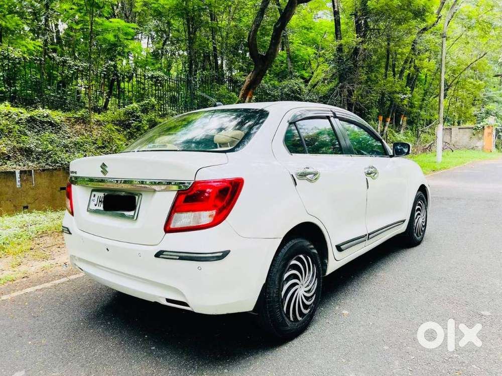 Maruti Suzuki Swift Dzire Vxi(o) Mt, 2022, Petrol