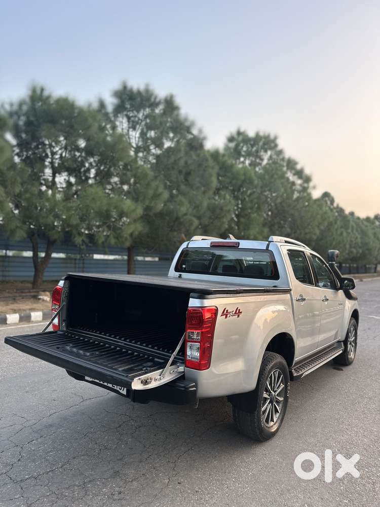 Isuzu V-cross, 2022, Diesel
