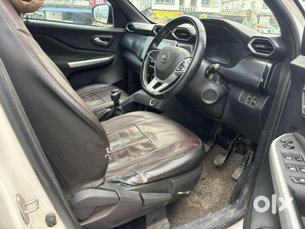 Nissan Magnite 1.0 Xv, 2022, Petrol