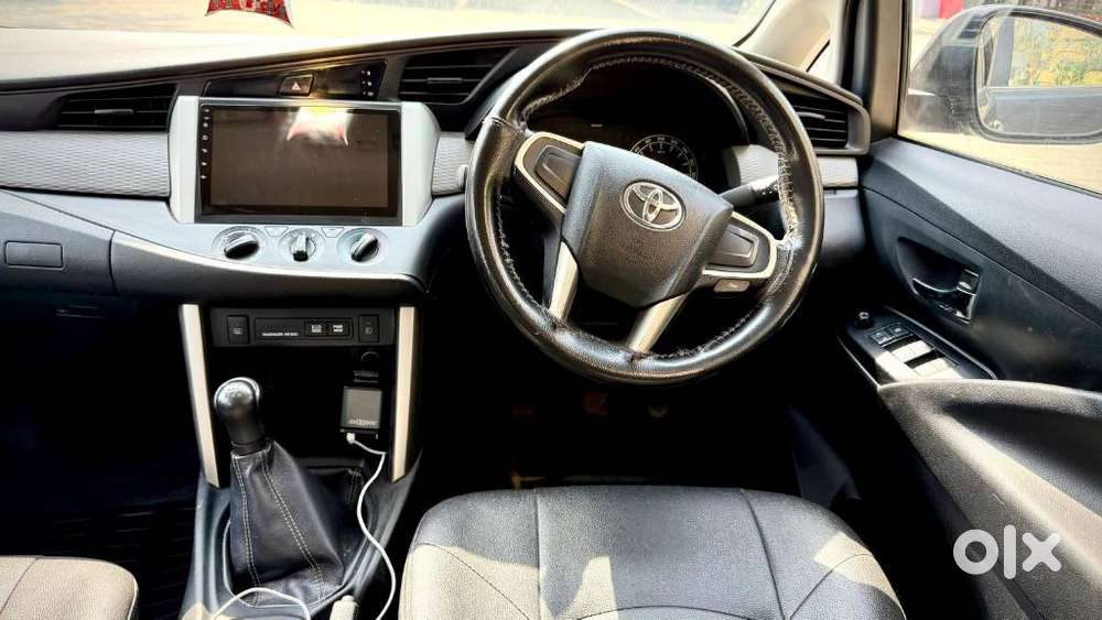 Toyota Innova Crysta 2.4 G Mt 8s, 2017, Diesel