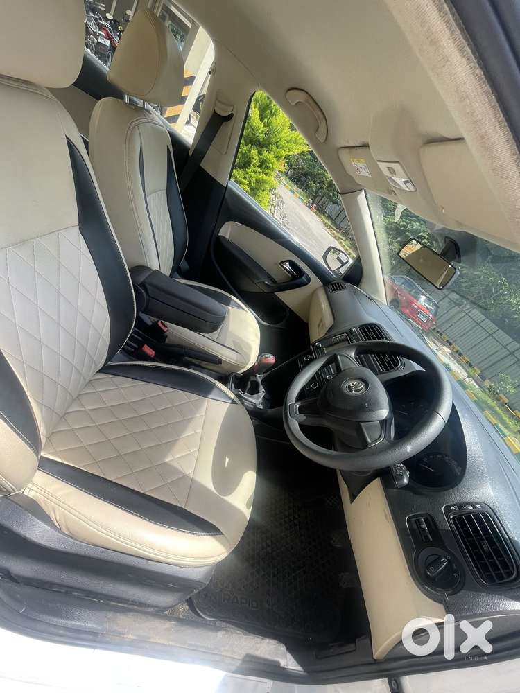 Skoda Rapid Tsi Active 1.0 Mt, 2021, Petrol