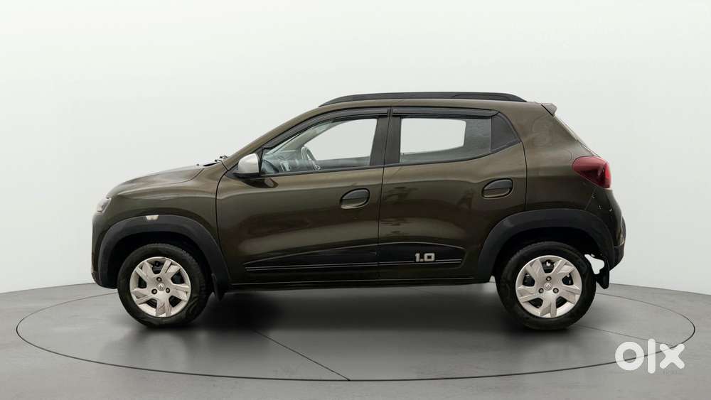 Renault Kwid 1.0 Rxt Amt, 2022, Petrol