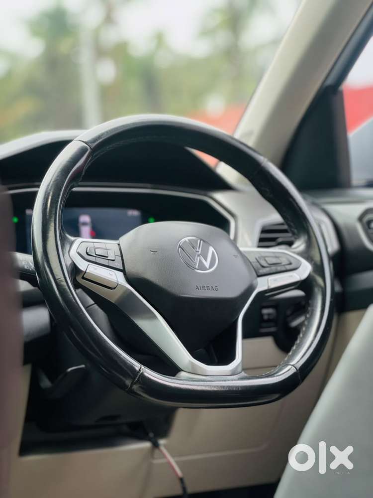 Volkswagen Taigun, 2022, Petrol